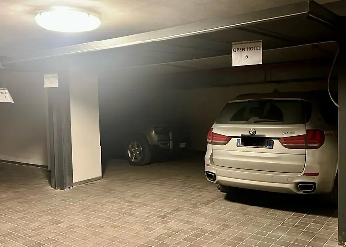 Open Hotel